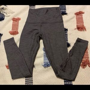 Lululemon Align SHR 28”